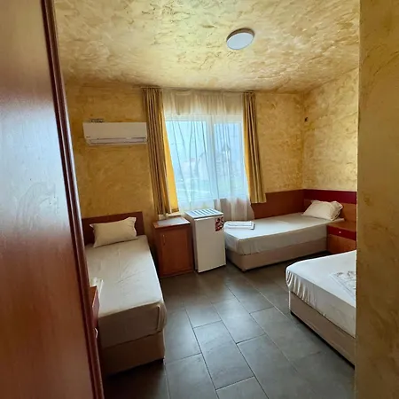Hotel димоли *